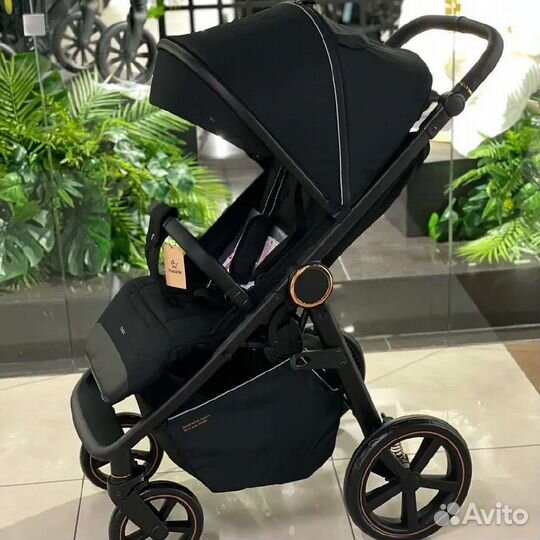 Прогулочная коляска carrello unico