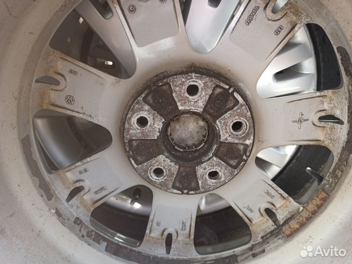 Колеса на volkswagen touareg r18