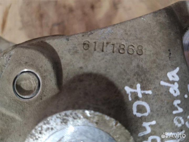 Кронштейн кпп Honda Civic 8 1.8 2006