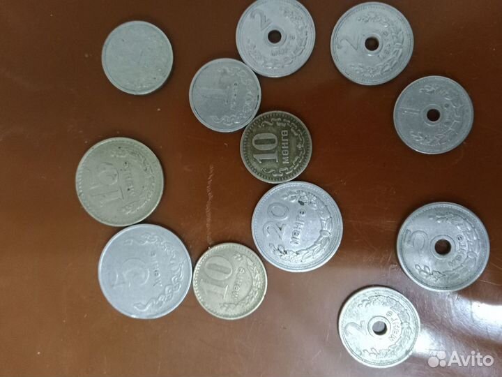 Монгольские монеты 45, 59, 70 годы