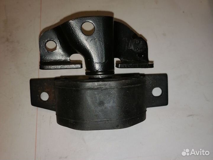 Подушка двигателя Nissan