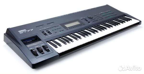 Yamaha SY-77