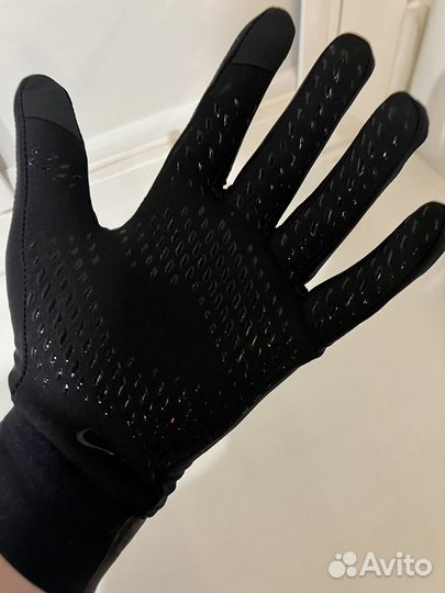 Перчатки Nike Hyperwarm