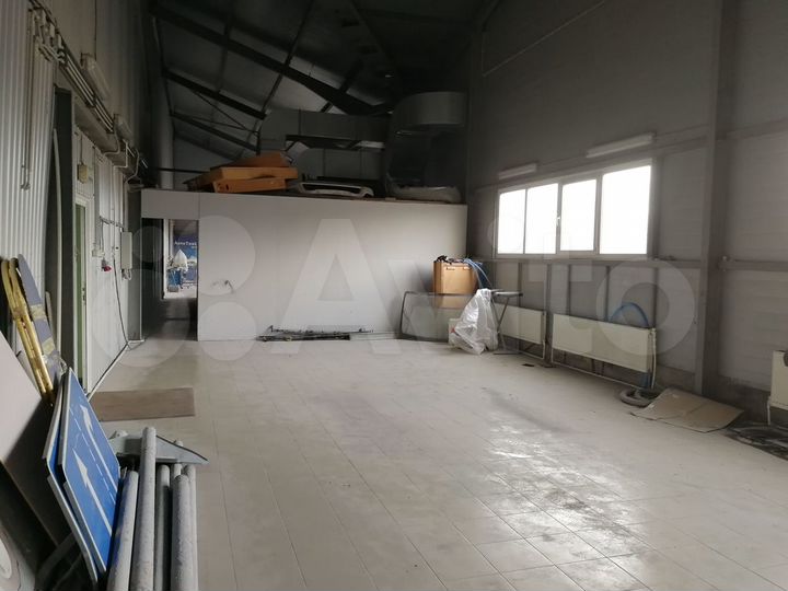 Помещение свободного назначения, 200 м²