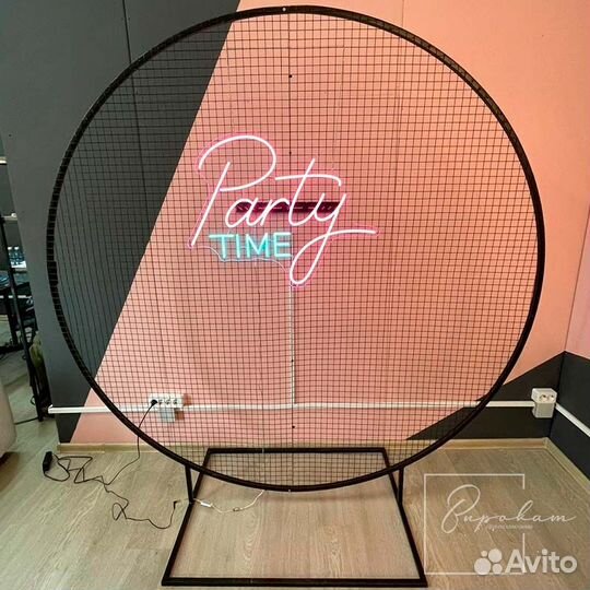 Аренда неоновых вывесок