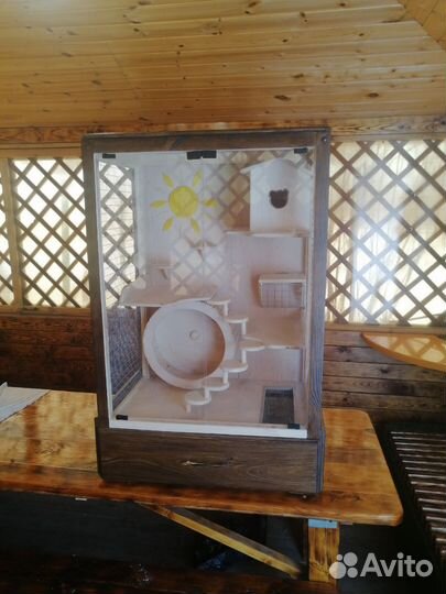 Витрина для шиншилл