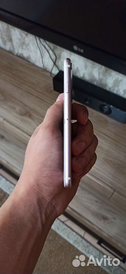 iPhone 6s на 64 GB