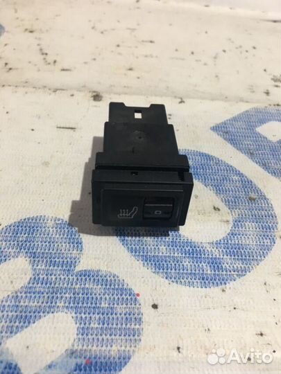 Кнопка подогрева сидений porsche cayenne S 957 4.8