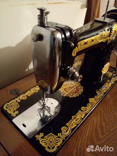 Швейная машинка