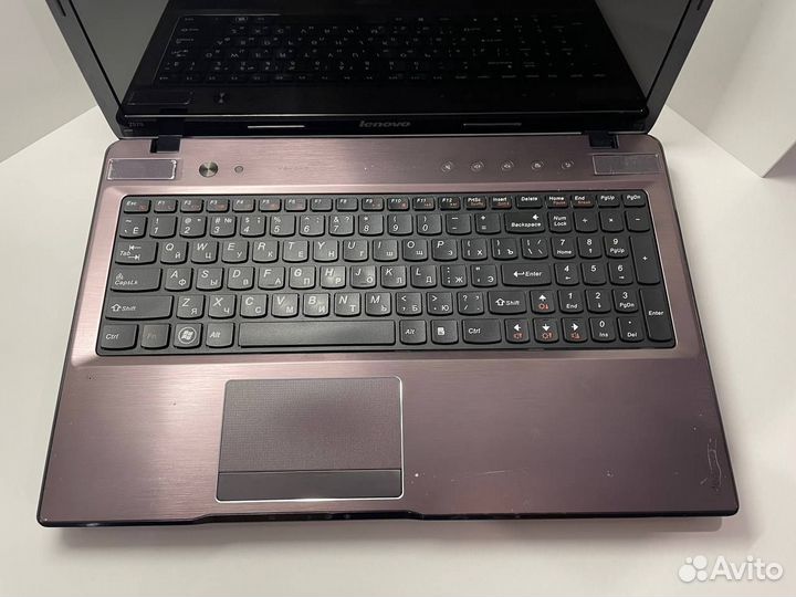 Lenovo Z570 i3-2350/GeForce540M/8Gb/SSD500Gb