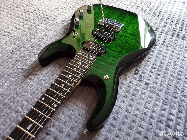 Music Man JP6 Emerald Green (Replica)