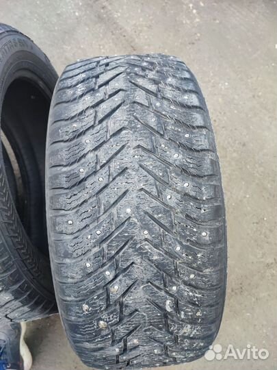 Nokian Tyres Hakkapeliitta 8 235/55 R19 и 255/50 R19