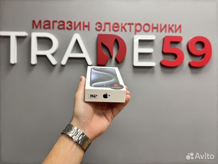 iPhone 15 Pro, 256 ГБ