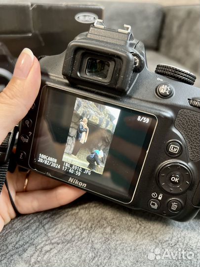 Зеркальный фотоаппарат Nikon d3400