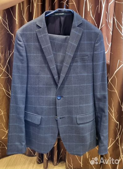 Мужской костюм van cliff