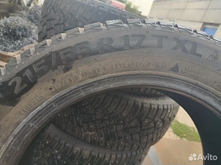 Continental IceContact 2 215/55 R17 98T