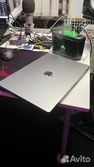 Macbook pro 16 m1 32gb 2tb