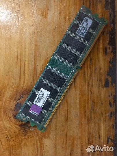 Оперативная память Kingston 1 гб DDR 400 мгц CL3
