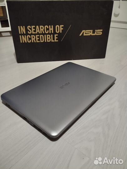 Ноутбук Asus vivobook max