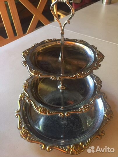 Вазочка трехъярусная