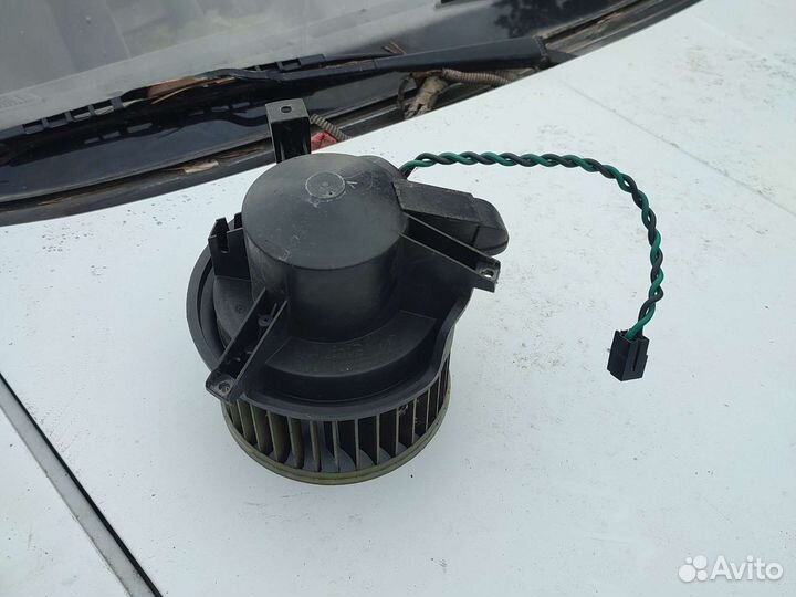 Dodge stratus моторчик печки