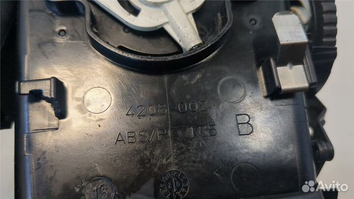 Дефлектор обдува салона Skoda Fabia, 2002