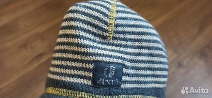 Шапка шлем janus