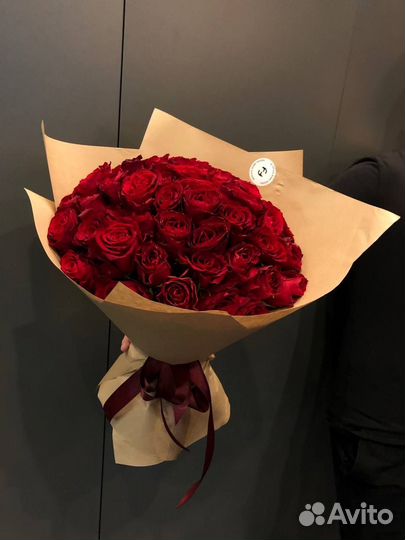 Букет из 51 красной розы