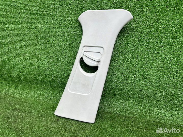 Обшивка стойки правая Ваз Vesta Cross универсал