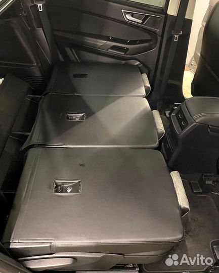 Чехлы на Ford Smax ll