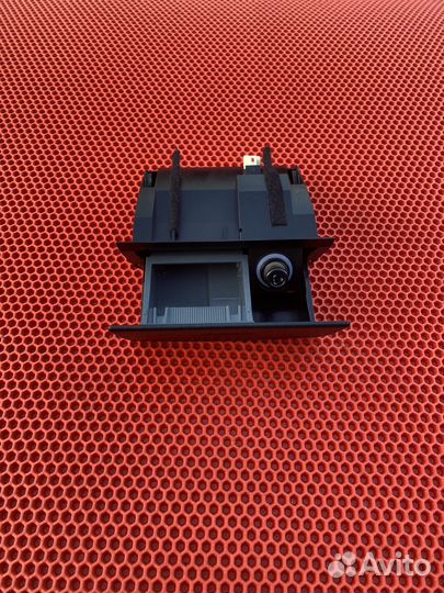 Пепельница Mitsubishi Carisma рестайлинг