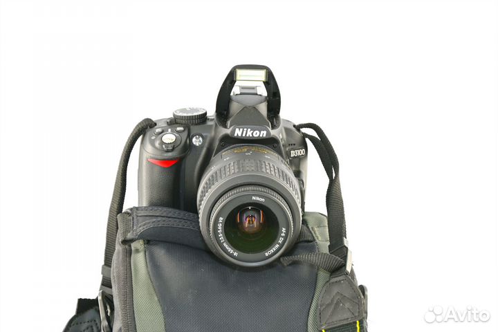 Nikon D3100 14.2MP цифрозеркалка Kit AF-S 18-55