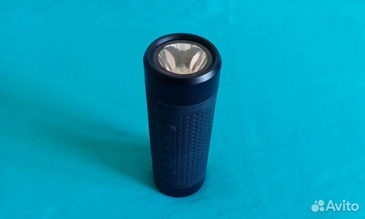 Новая колонка с фонарем и креплением на велосипед