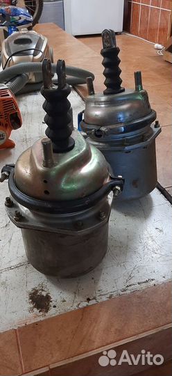 Энергоаккумулятор ЗИЛ 100-3519200