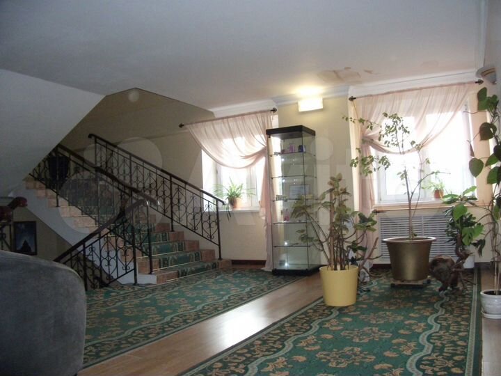 Гостиница, 2700 м²