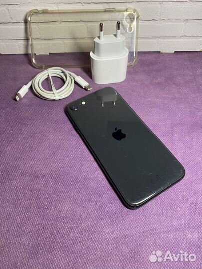 iPhone SE (2020), 64 ГБ