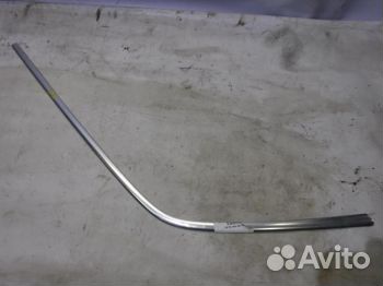 Молдинг стекла заднего правого