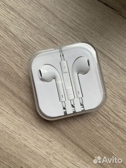 Наушники проводные с микрофоном