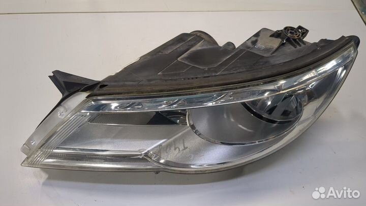 Фара (передняя) Volkswagen Tiguan, 2009