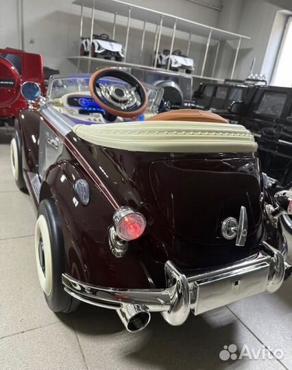 Детский электромобиль