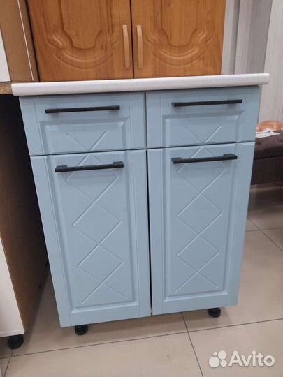 Кухонный шкаф