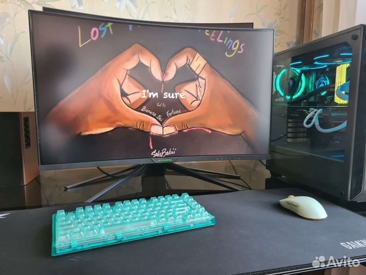 Изогнутый монитор HKC Antgamer 32