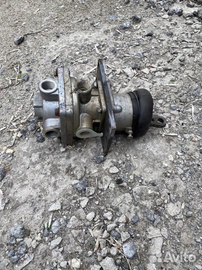 Кран тормозной, 2х секционный