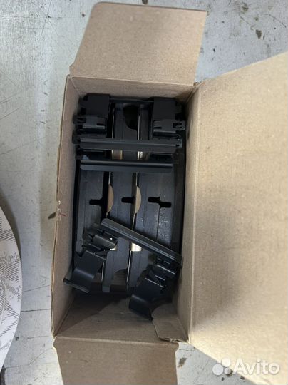 Тормозные колодки 58101N9A00