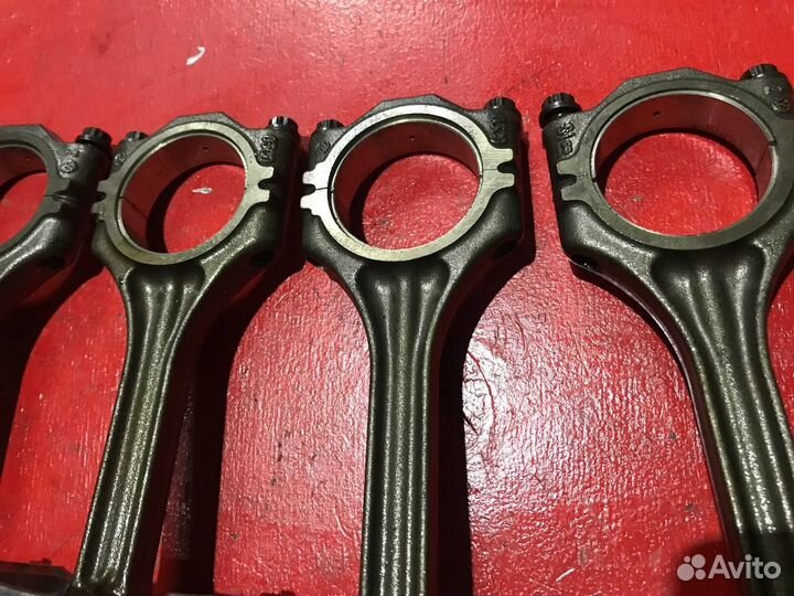 Поршень с шатуном Volkswagen Golf CAV 1.4