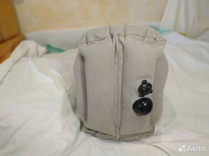 Подушка для путешествий для шеи надувная