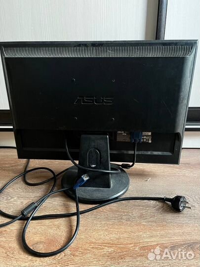 Монитор asus VW220