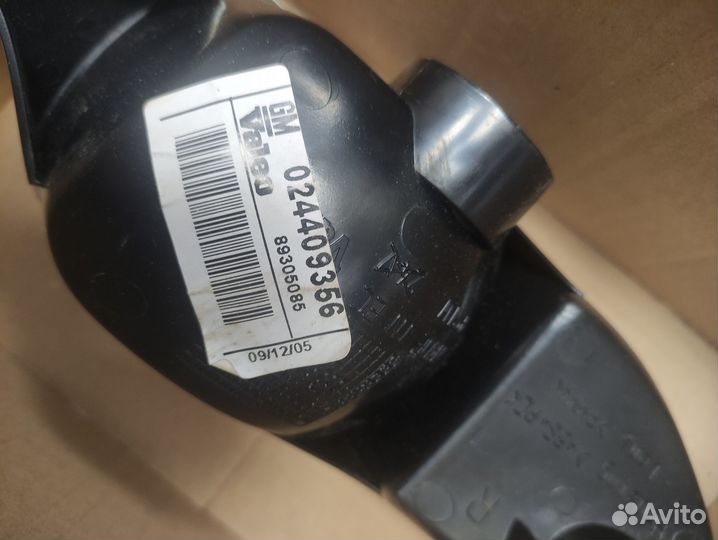 Отражатель в задний бампер правый / opel Corsa-C