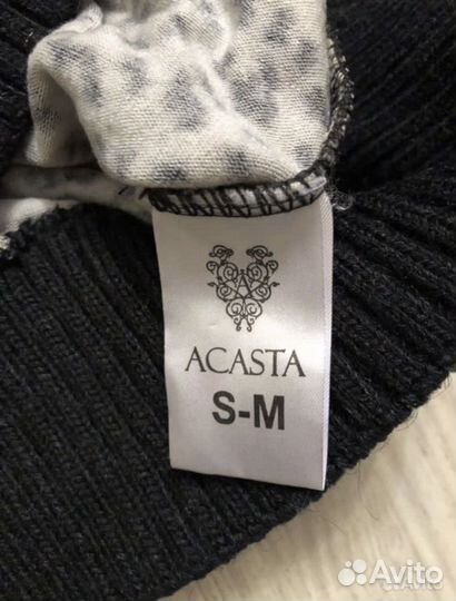 Свитер S/M б/у