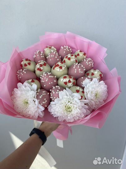 Букет клубника в шоколаде подарок Воронеж